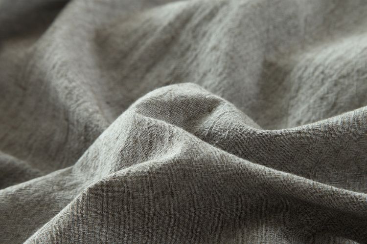 Cotone e lino, tra i tessuti freschi
